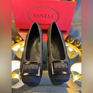 Vaneli Nicci Leather Suede Ballet Flats